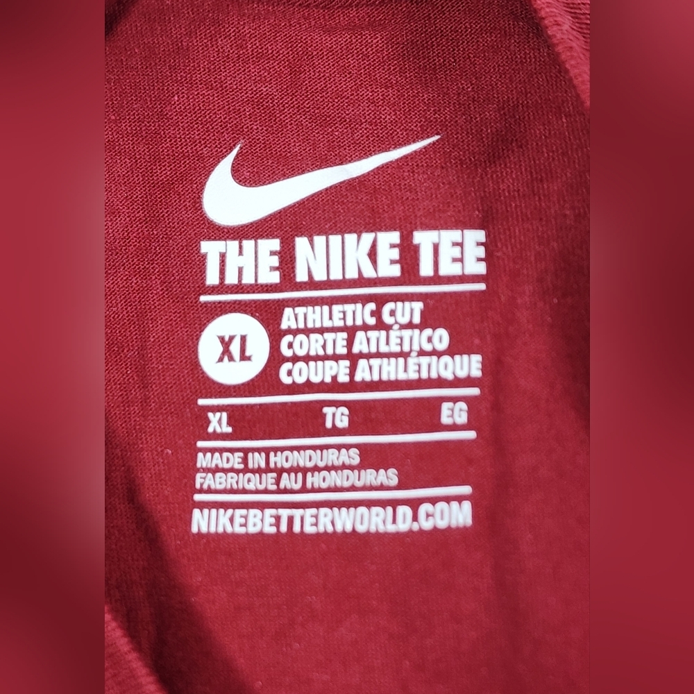 NWT The Nike Tee Kirk Cousins #8 Athletic Cut Size Extra Large, Burgundy & Gold - Picture 13 of 13